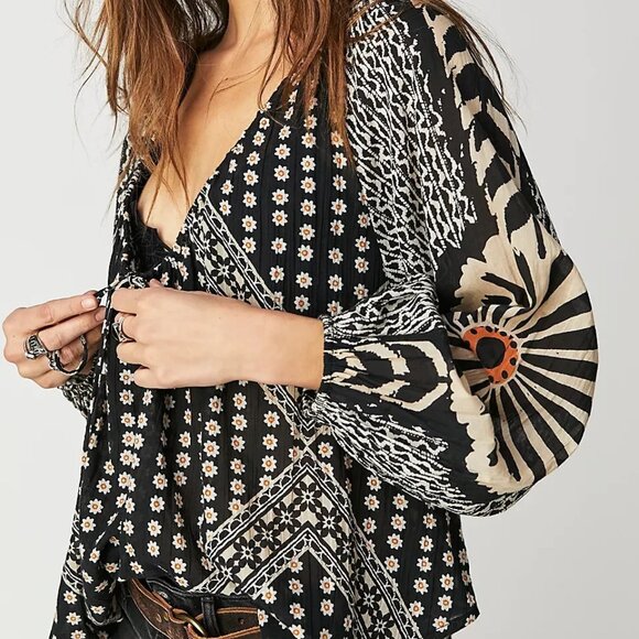 Free People Elena Floral Boho Printed Peasant Top Size Small - Picture 1 of 11